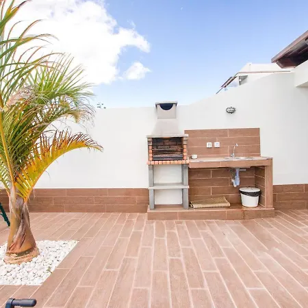 Majestic Holiday In Playa Blanca With Private Pool